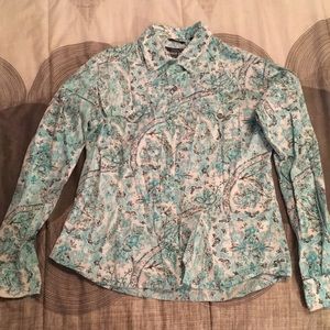 Button down medium